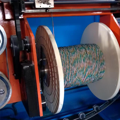 ما هو تسخير الأسلاك التجارية Vechicle على السيارة ؟