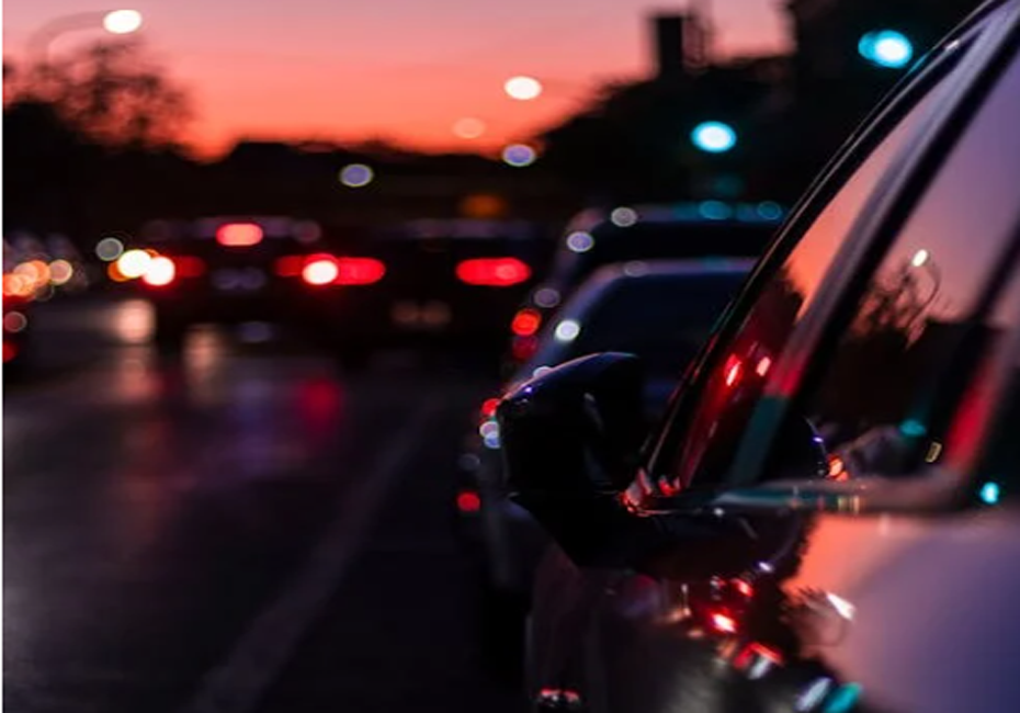 ما هي مصابيح علامة التخليص LED ؟